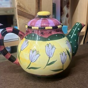 Milson & Louis Hand Painted Ceramic Tea pot Floral Design Kettle  40